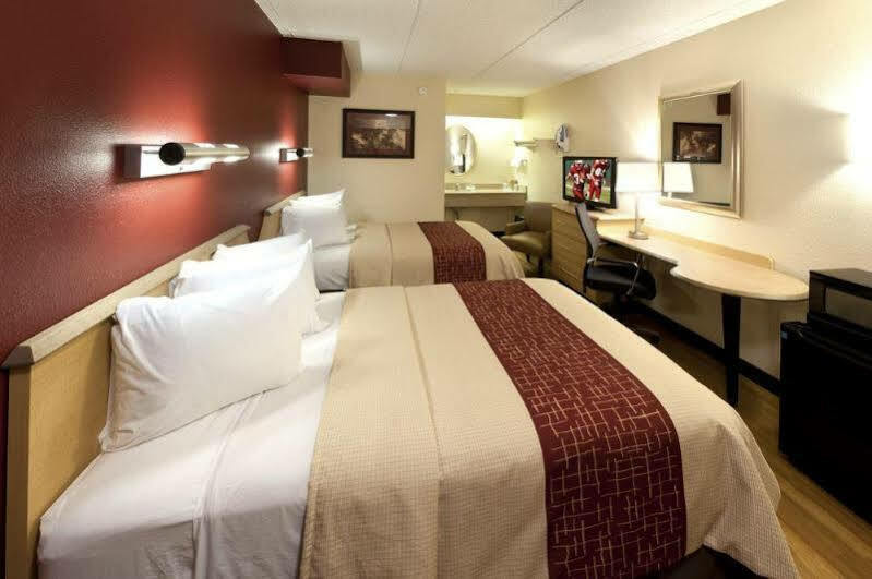 Red Roof Inn Detroit - Roseville St Clair Shores Exterior foto